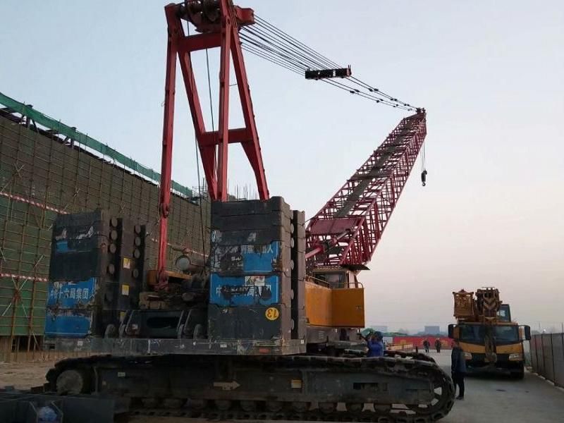 Swing Lattice Hydraulic Crawler Crane 180 Ton 82m Crawler Crane Scc1800A