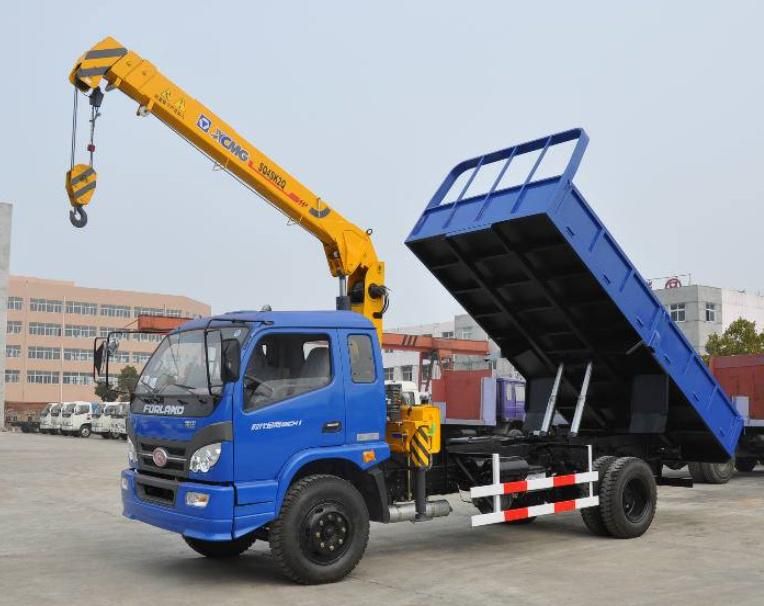 Good Quality Isuzu Ftr 4X2 Type Euro 5 Tower Sany Crane Truck for Sale