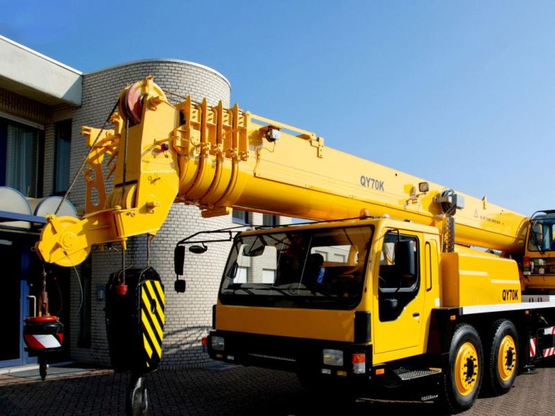 Qy70K 70 Ton 60m Telescopic Boom Mobile Truck Crane Price