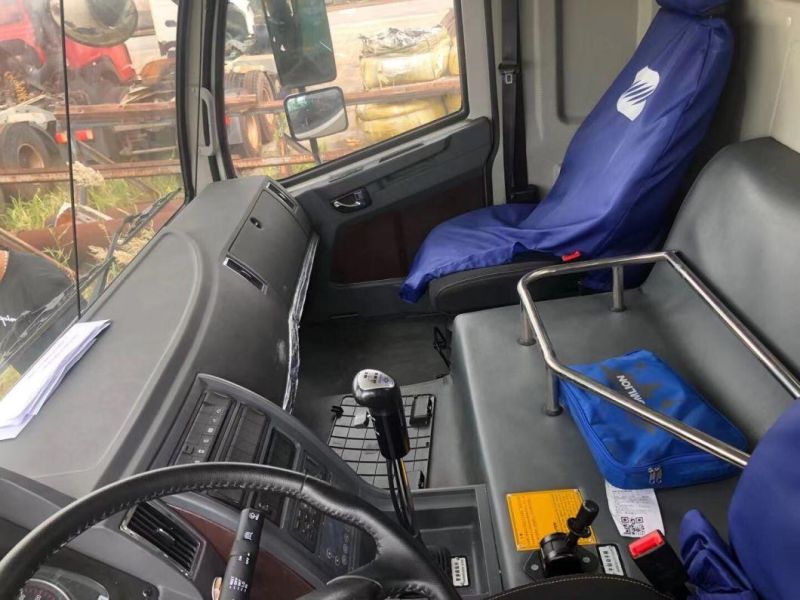 Brand New Zoomlion Ztc300h 30 Ton Telescopic Boom Hydraulic Mobile Truck Crane