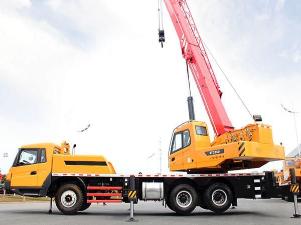 40.5m Arm Truck Crane New Condition 25tons Truck Crane Stc250s
