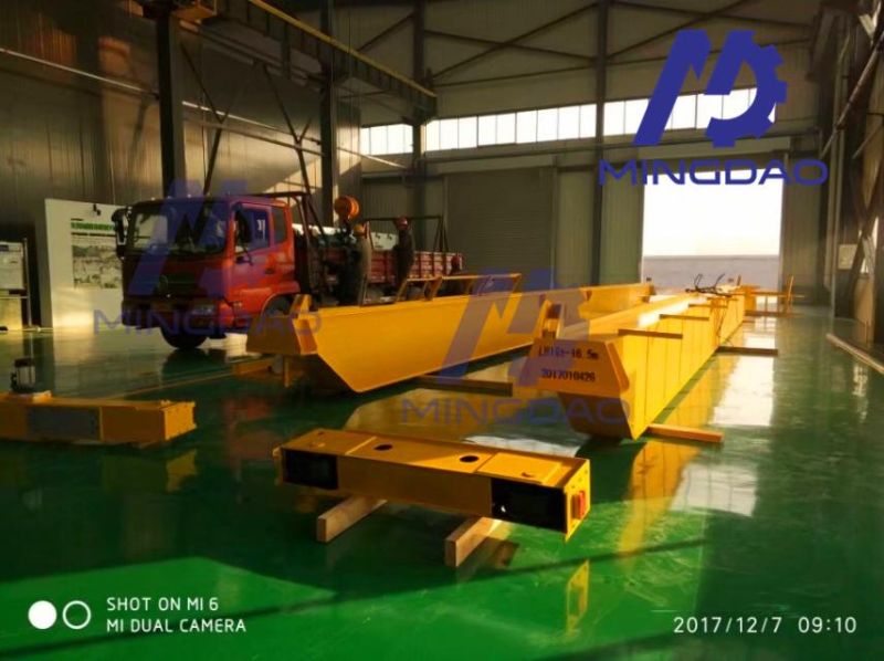 Scraps Lifting Overhead Crane with Orange Peels Grab Bucket