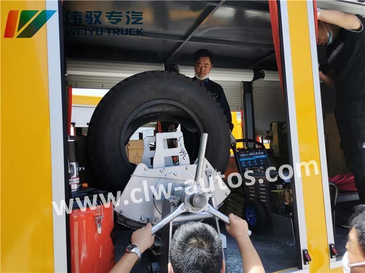 Dongfeng HOWO 4X2 4X4 off Road Maintenance Vehicle Mounted with Mobile Workshop Truck
