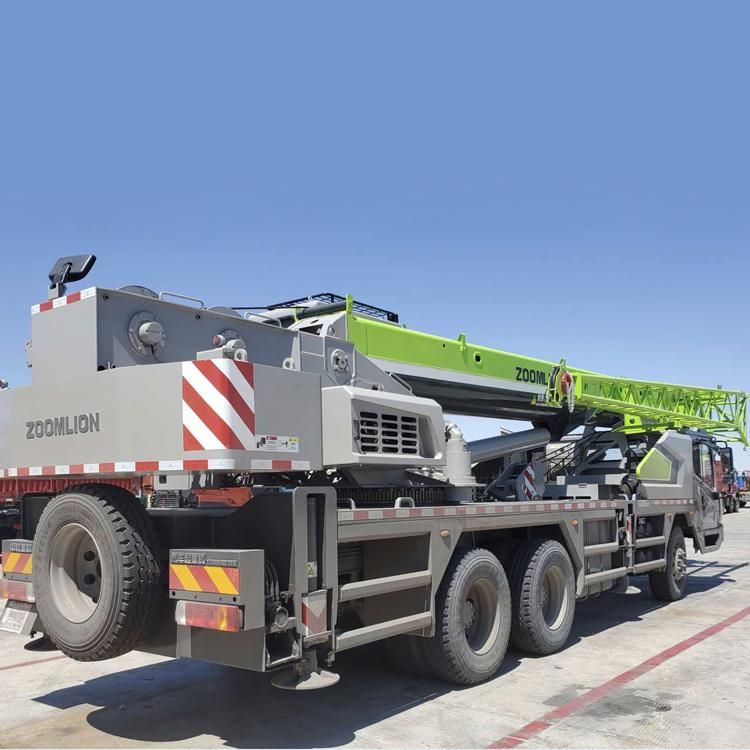 Zoomlion Ztc250A552 Lattice Boom Truck Crane