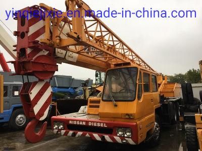 Used Mobnile Crane Tadano Tl-250e with 25t Crane, Komatsu PC220, Cat330