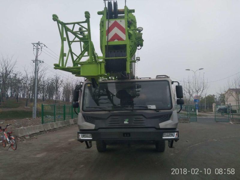 China Manufacturer 25 Ton Mobile Truck Crane Ztc250V551 Hydraulic Arm Crane for Trucks