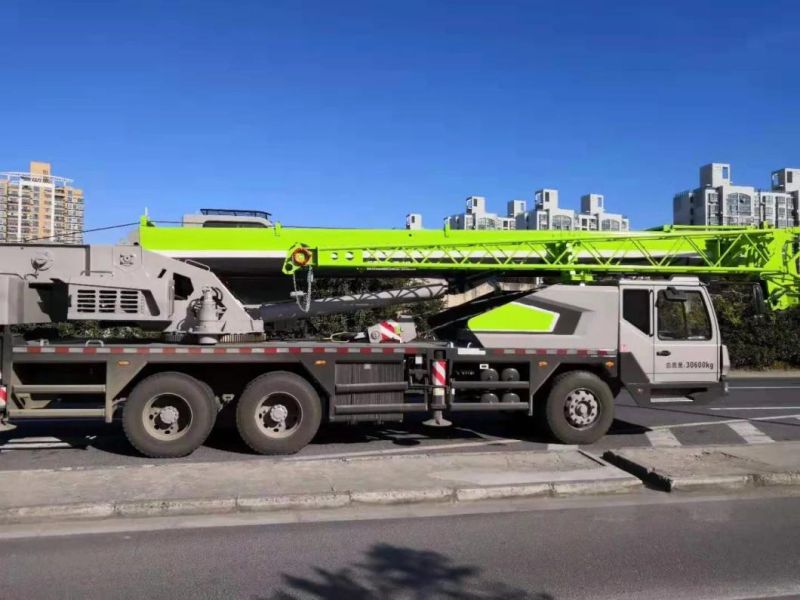 60 Ton Hydraulic Truck Crane Ztc600r562 Cranes with Telescopic Boom Spare Parts