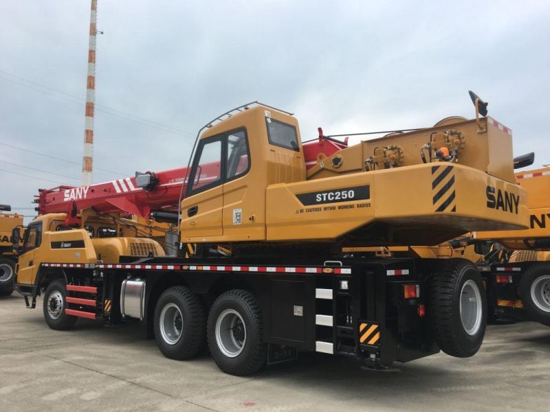 35ton Used Truck Crane Stc350t for Algeria Spare Parts