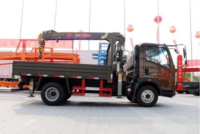 HOWO 4X2 Boom Truck Crane Manipulator Loading Capacity 4 Ton 5 Ton Unic 3ton Truck Mounted Crane