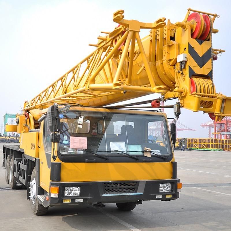 Hot Sale Crane Mobile Hydraulic Crane Telescopic Qy20b. 5