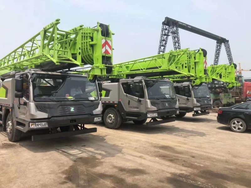 Zoomlion 30 Ton Truck Crane (ZTC300) with Euro VI Pick-up Crane for Sale