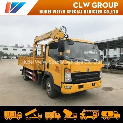 China Factory Customized 4-5 Meters Cargo Box HOWO Mounted with Clw Telescopic Boom Arm Crane Truck