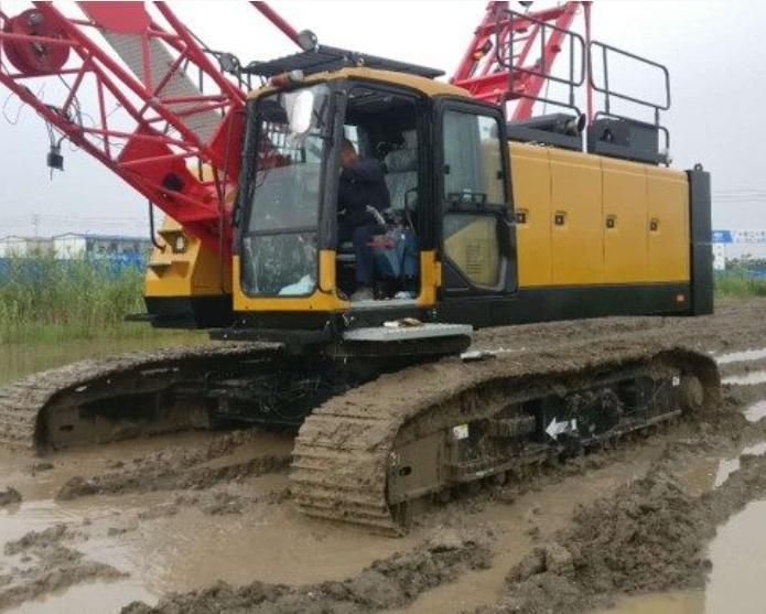 Popular Selling China 100 Ton Crawler Crane Lifting Crane Zcc1000A