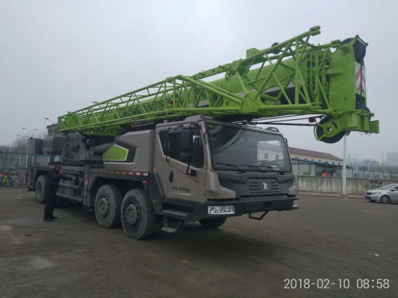 Zoomlion Wheeled Truck Crane 50 Tons Qy50V