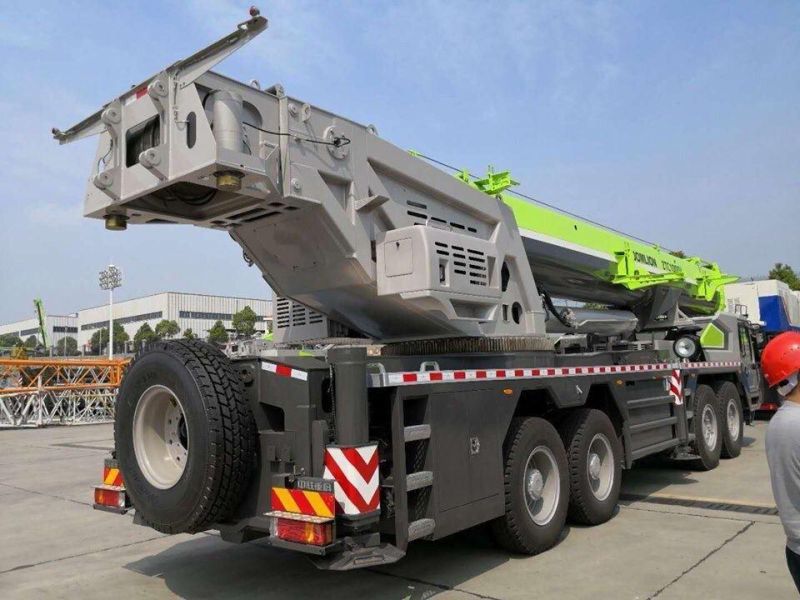 Zoomlion Lifting Construction Machinery 110 Tons Hydraulic Mobile Truck Crane Ztc1100V753