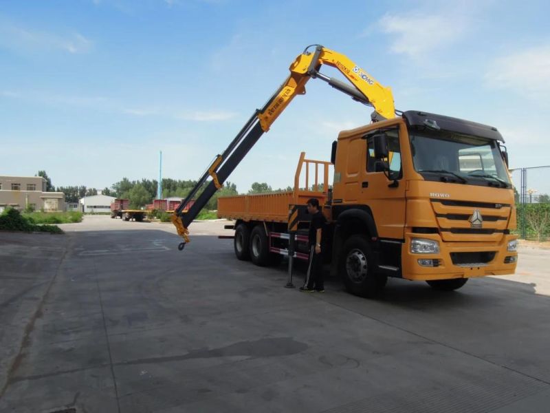 Sinotruk HOWO 6X4 Truck Mounted Crane