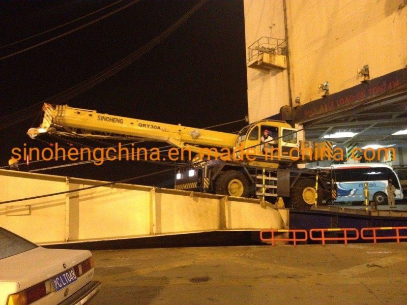 All Wheel Drive 30 Ton Rough Terrain Wheel Crane