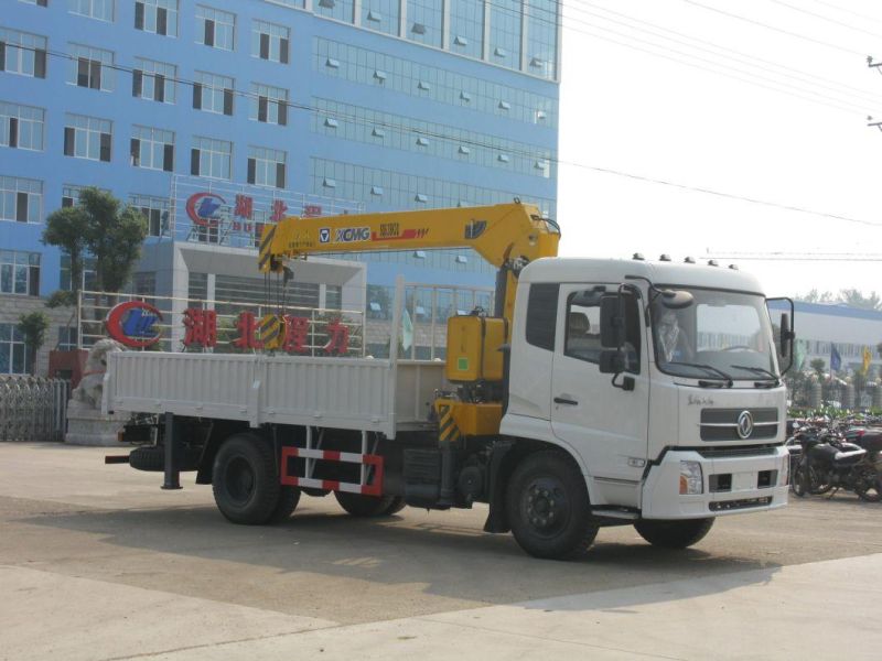 4*2 Dongfeng Truck Mounted with 8 Ton Knuckle Arm Crane Truck
