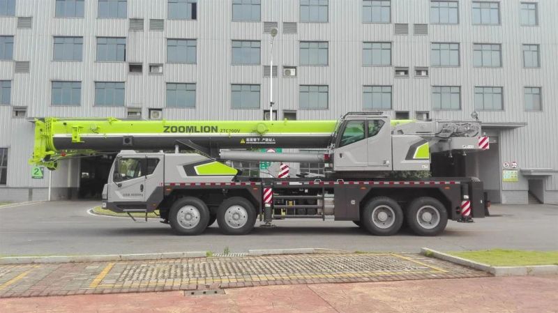 Zoomlion 80ton Mobile Truck Crane Ztc800V552 Telescopic Crane for Sale