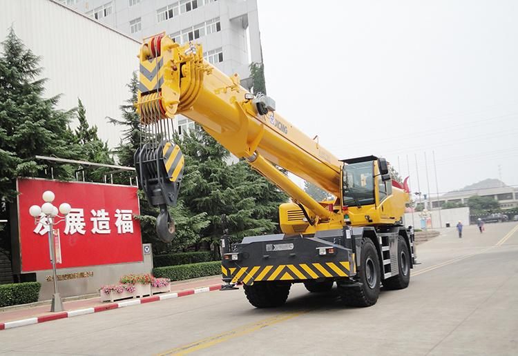 XCMG Official 50ton Hydraulic Mobile Rough Terrain Crane Rt50 with CE