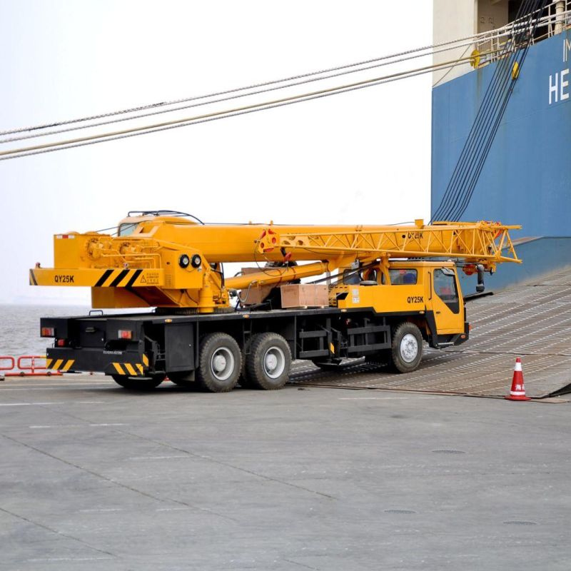 Hot Selling Lifting Construction Equipment 25 Ton Small Mobile Truck Crane Qy25K5d