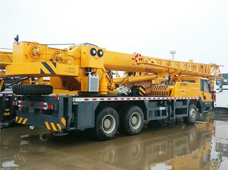 Factory 25 Ton High Quality Small Truck Cranes Qy25K-II