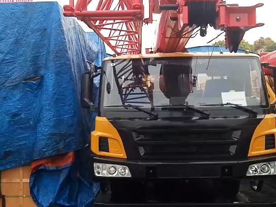 12ton Small Truck Crane Stc120c with Spare Parts for Sale