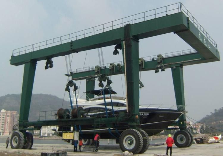 Mobile Boat Lifting Gantry Crane for Dockyard