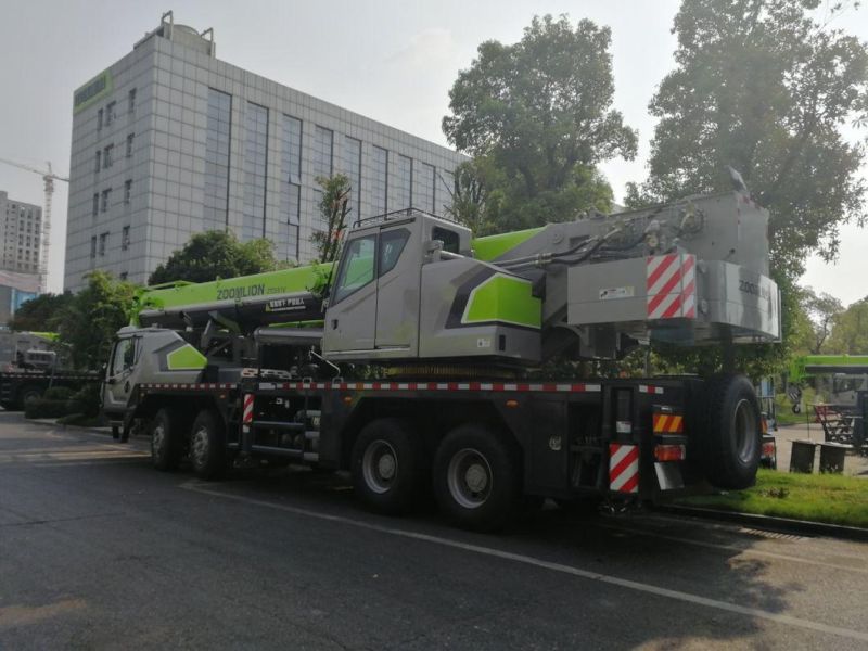 China 55ton Qy55V532.2 Zoomlion Truck Crane for Sale in Dubai