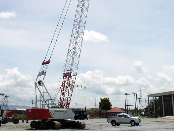 Powerful Crawler Crane Zoomlion Zcc1100h Crawler Crane