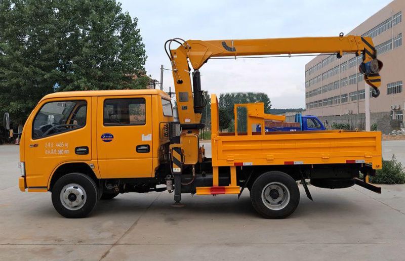 Dongfeng 4X2 90HP 3.2 Ton Mini Truck Mounted Crane