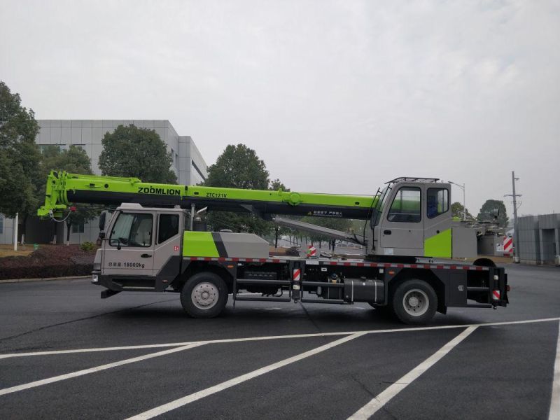 Zoomlion 12 Ton Small Truck Crane (ZTC121V461)