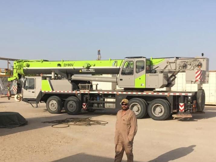 Lifting Height 67.5m 80 Ton Truck Crane (ZTC800E552)