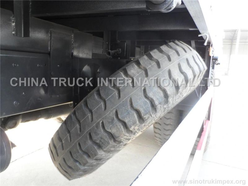 Sino Truck Crane Equipment HOWO 4X2 New Small/Big Rear Truck Mounted Crane with a Draulic Boom