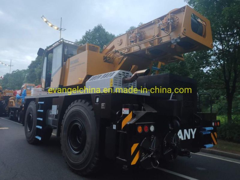 90ton Lifting Capacity Rough Terrain Crane Src900c with 4X4 Drive