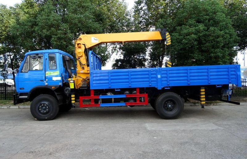 Dongfeng 4X2 Truck with Trucks Crane 6t Heavy Lifting Equipment Mobile Crane 7ton Telescopic Boom Truck Mounted Crane Construction Crane Truck