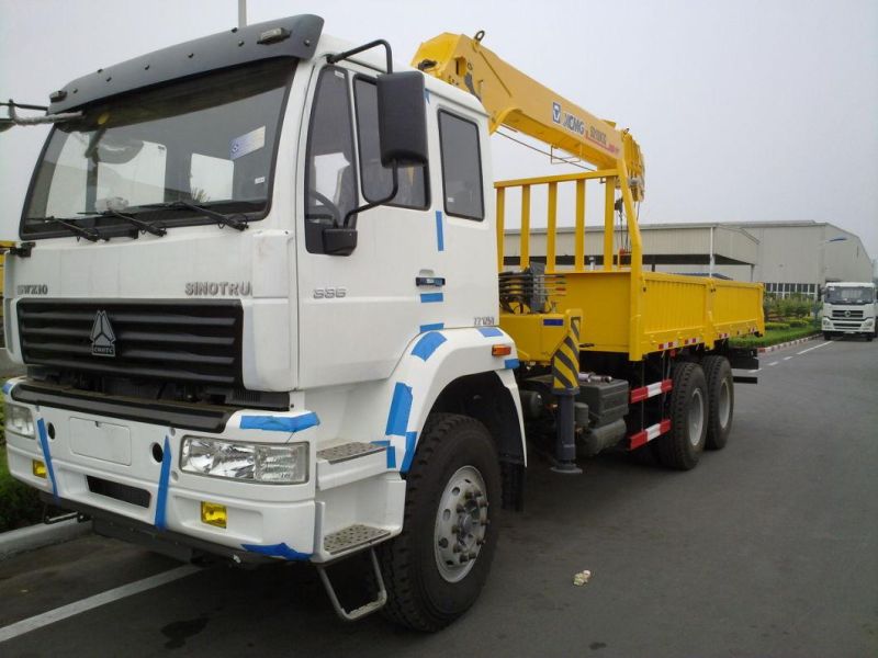 China HOWO 10 Wheelers Cargo Truck with Crane for Sale