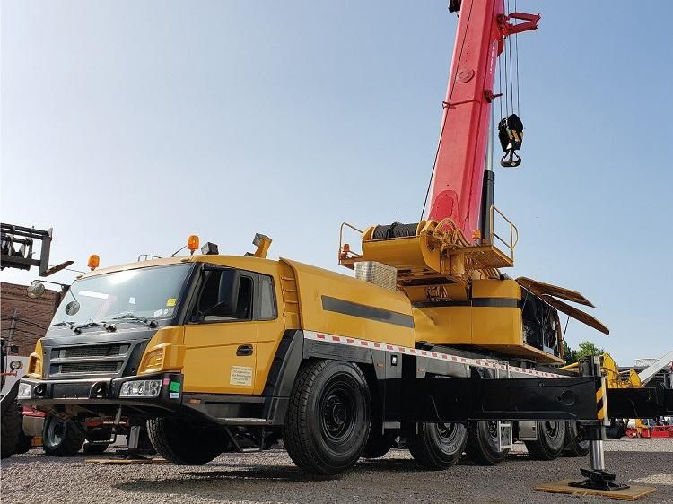 Lifting Machinery 130 Ton All Terrain Crane Sac1300t