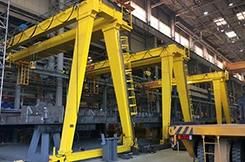 Straddle Crane