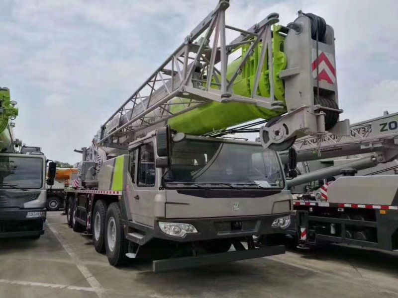 Zoomlion Qy55V532.2 55 Tons Truck Crane