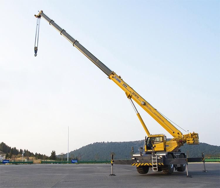 XCMG Hot Sale Xcr70 Rough-Terrain Crane 70ton Hydraulic Rough Terrain Crane Price