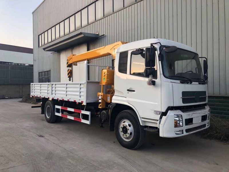 Factory Selling Foton HOWO Dongfeng Japan Brand Isuzu 700p Type Mobile Telescopic Truck Mounted Crane Clw Brand 6.3tons 5tons 3 Booms 4 Booms Crane Truck