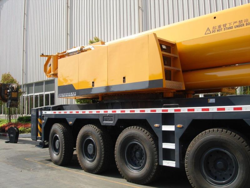 Heavy Duty 300 Ton All Terrain Crane Qay300