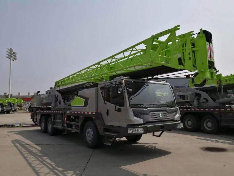 Telescopic Hydraulic Crane Cruking Ztc251V with Truck Lifting Height 43m