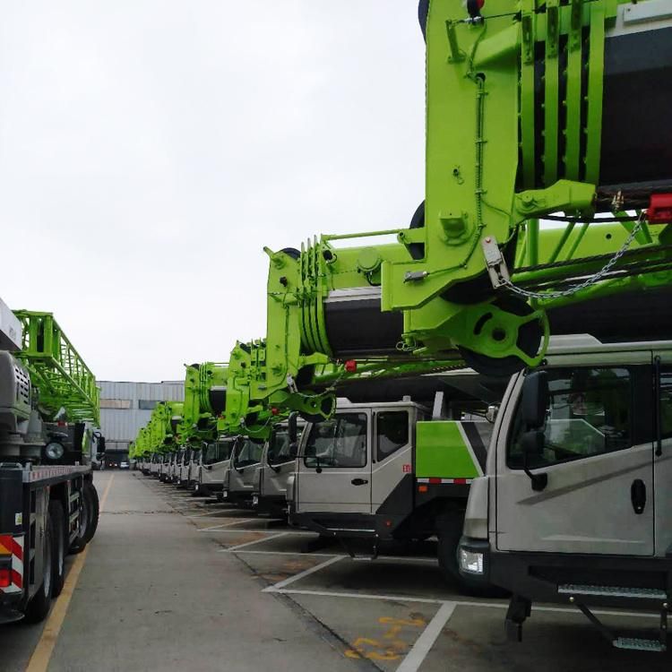 China Top Brand 25ton 5-Boom Ztc250V552 Mobile Crane Training
