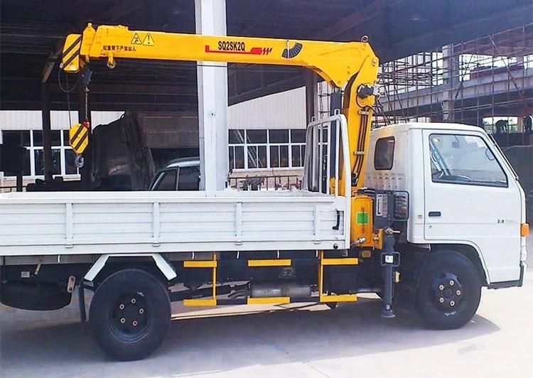 Made in China 2 Ton Telescopic Boom Truck Mounted Crane Sq2sk1q