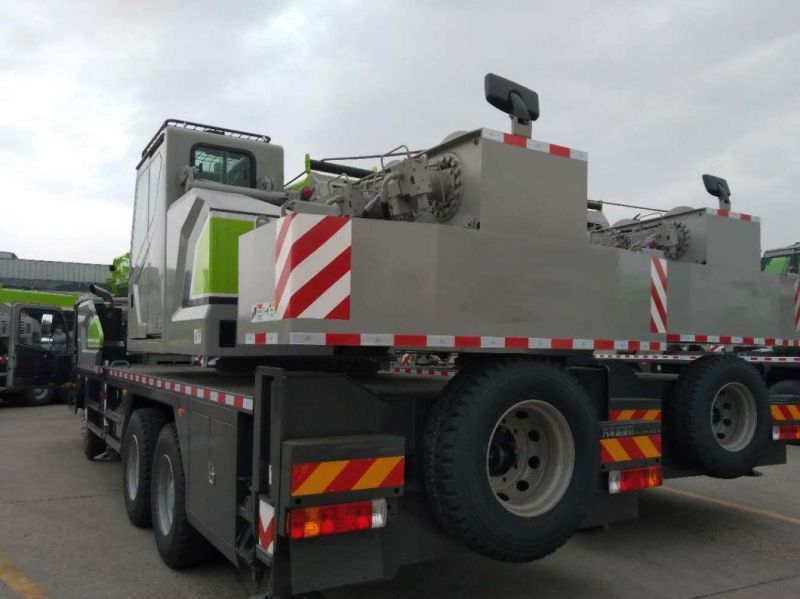 New Ztc250V Zoomlion 4 Section Boom 25 Ton Truck Crane for Sale
