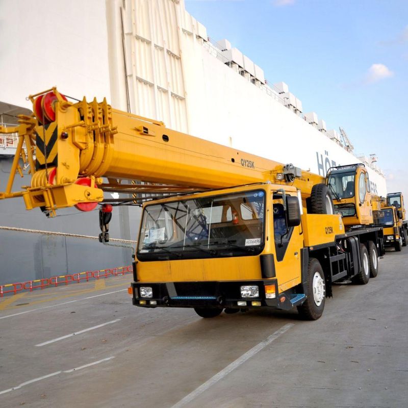 Hot Selling Lifting Construction Equipment 25 Ton Small Mobile Truck Crane Qy25K5d
