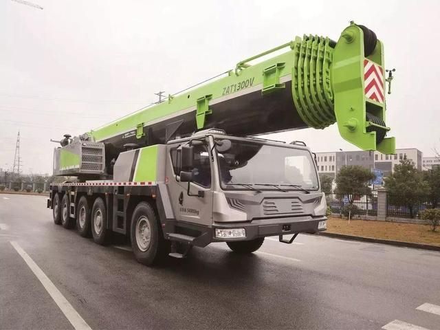 Chinese Popular Lifting Machinery Zat1500 150 Ton All Terrain Truck Crane