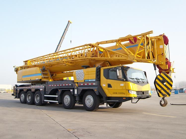 56.8m Boom Length 35t Pickup Mobile Truck Crane Xct35
